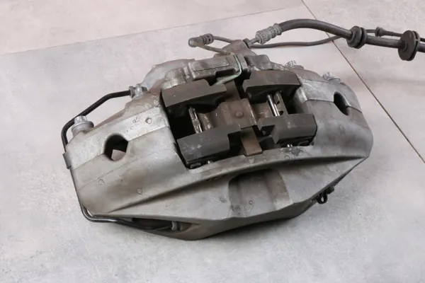 BMW Bremssystem OEM 6891275 - Bremszangen Scheiben Beläge image 6