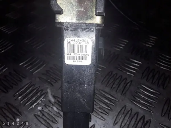 Skoda Octavia Fensterheber OEM 104415301 image 3
