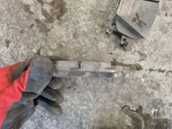 OEM 68385238AC Taka jarrupalat Jeep Wrangler Rubicon JL:lle image 3