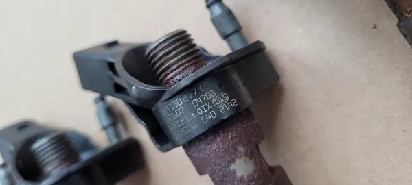 Inyector Combustible OEM 059130277CC Audi 3.0 TDI image 9