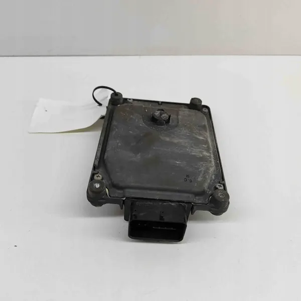 Module AdBlue Toyota OEM 2760005050 pour Hilux VIII image 5