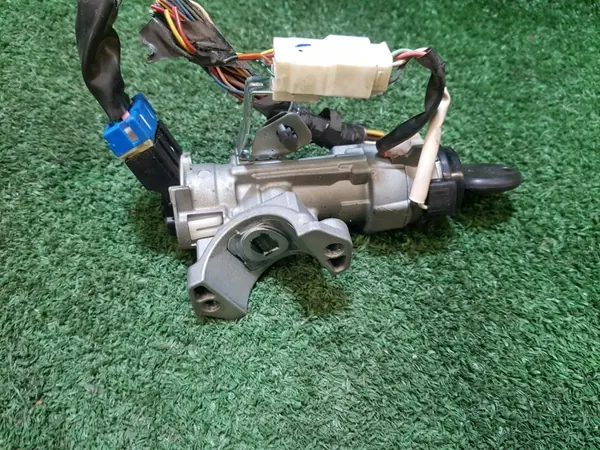 Macaco Hyundai I20 Lift 1.2 OEM PB ZDC2 Usado image 7