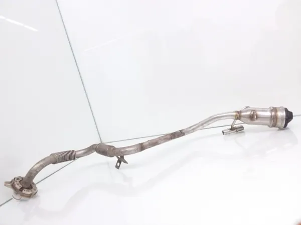 Pescoço de enchimento combustível BMW OEM ARA114269 - Usado image 3