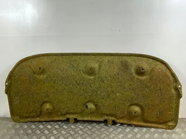 Isolamento do capô Subaru Forester SK image 5