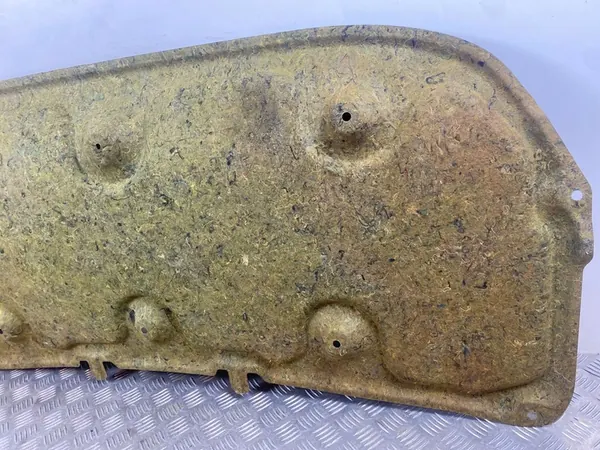 Isolamento do capô Subaru Forester SK image 8