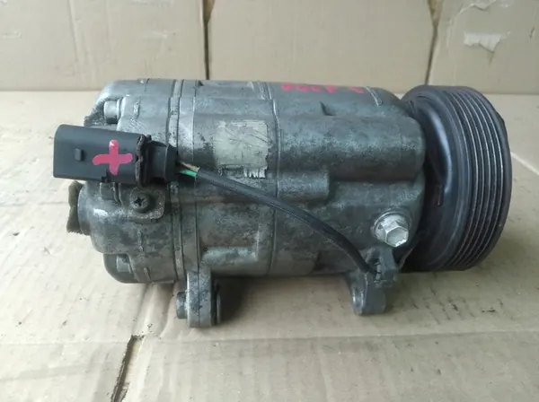 Compressor de Ar Condicionado VW Golf IV Bora 1.9 TDI image 2