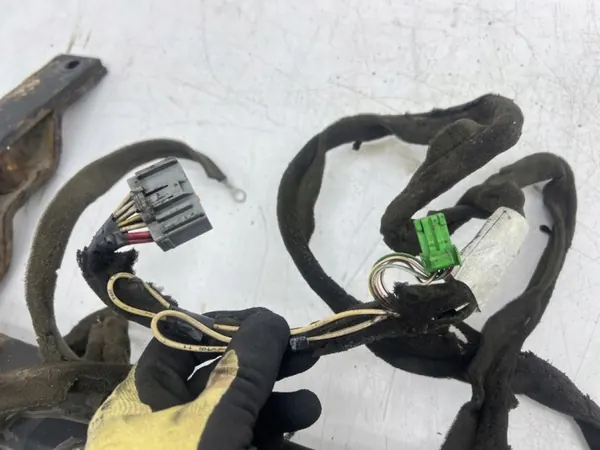 Volvo S80 I 98-06 Dragkrok OEM 30664399 image 6