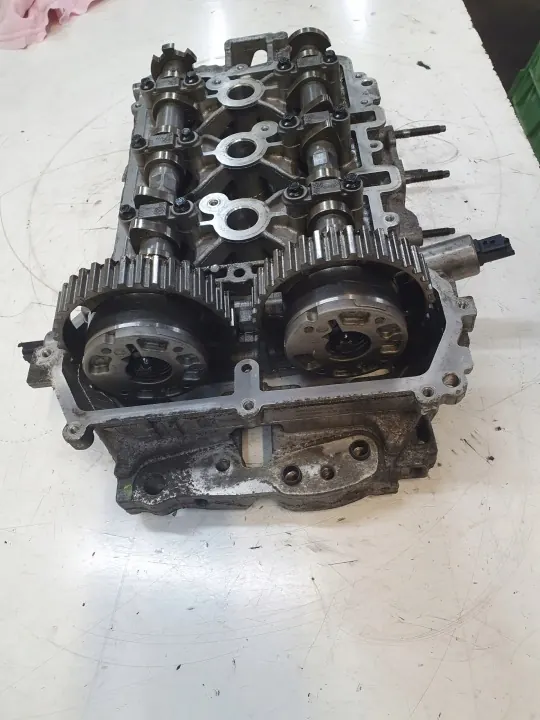 Cabeça do Motor com Árvores de Cames OEM 9671708880 Usada image 5