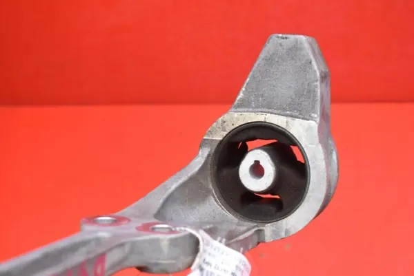 Support de montage différentiel OEM NA5F39730 Mazda MX-5 image 9