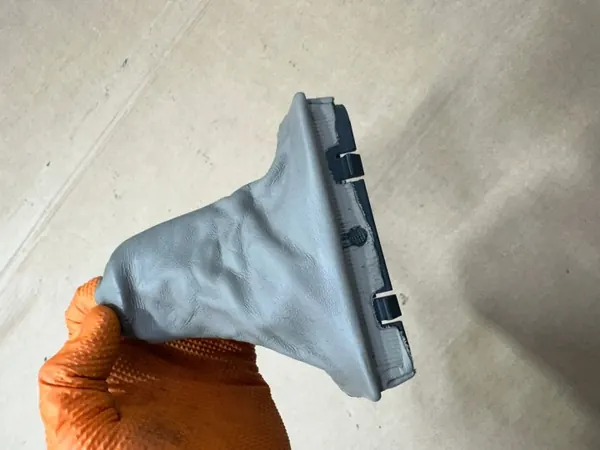OEM A2302670410 Manchon Levier Vitesse Mercedes SL R230 image 5