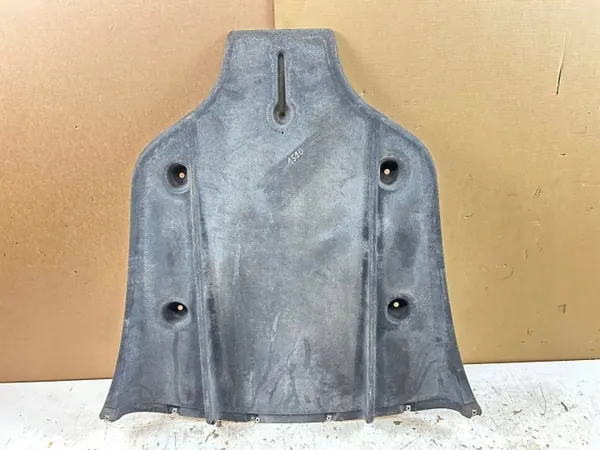 Bentley Flying Spur etupuskurikilpi OEM 4W0825507 image 2