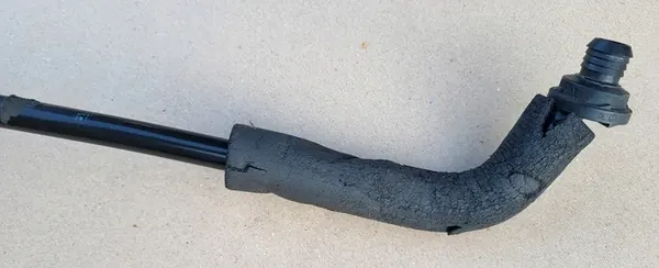 Vakuumschlauch Audi A4 B7 2.0 TDI OE image 2