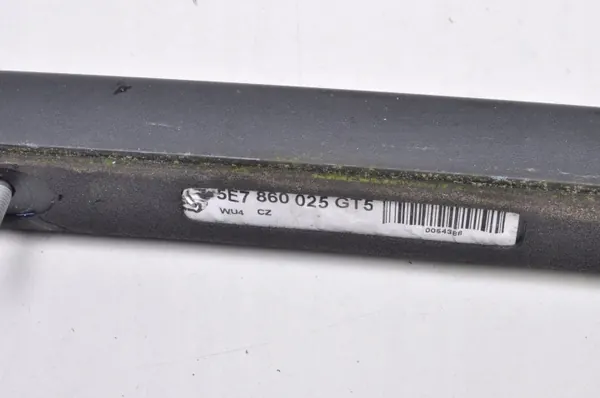Skoda Octavia IV dakdragerset OEM 5E7860026 image 4