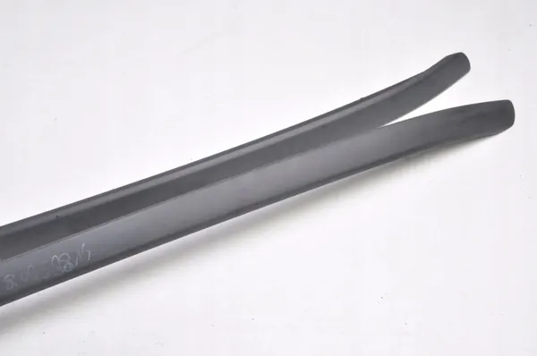 Skoda Octavia IV dakdragerset OEM 5E7860026 image 5