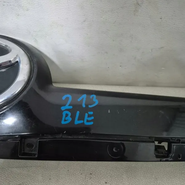 OEM 76811-0F090 Kleplijst Toyota Verso 2013-2018 image 7