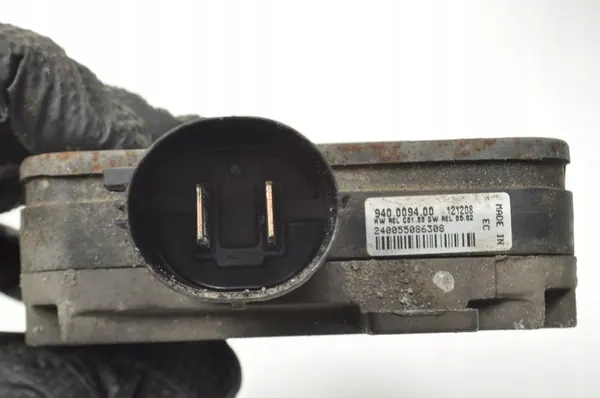 Jäähdyttimen Tuulettimen Rela VOLVO V70 II 940009400 image 3