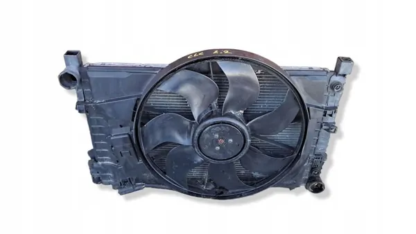 RADIATOR MERCEDES CLC 203 A2035001793 2L DIESEL image 2