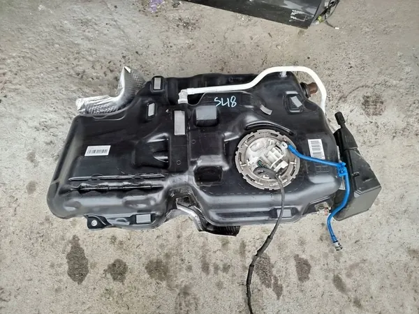 Réservoir de carburant Mercedes-Benz CLA C117 X117 W117 a2474703200 image 1