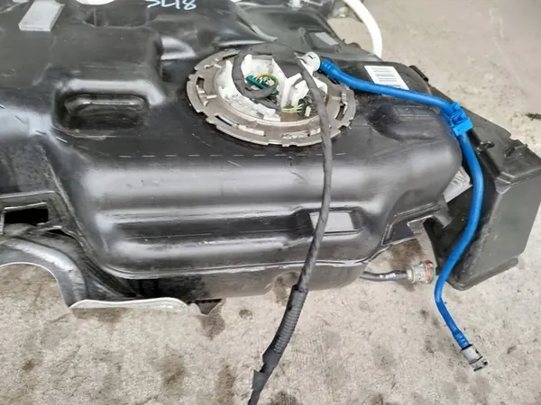 Réservoir de carburant Mercedes-Benz CLA C117 X117 W117 a2474703200 image 6