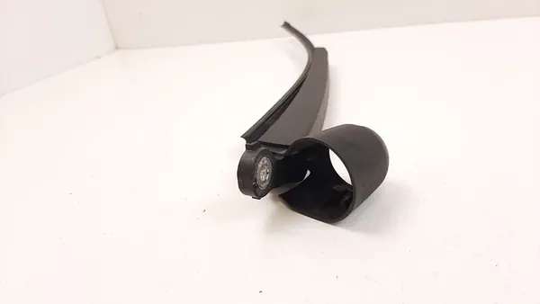 2009 Skoda Fabia Mk2 Rear Wiper Arm 1T0955707C image 3