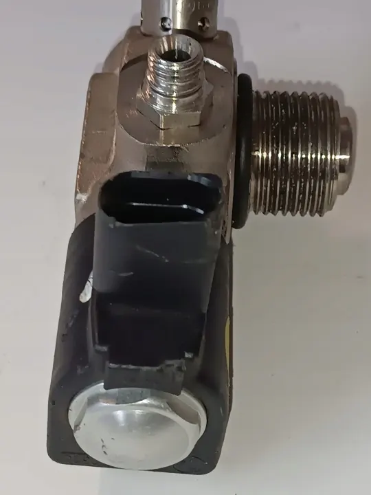 CNG-säiliönventtiili OEM 5Q0907631D VW/SEAT/SKODA image 5