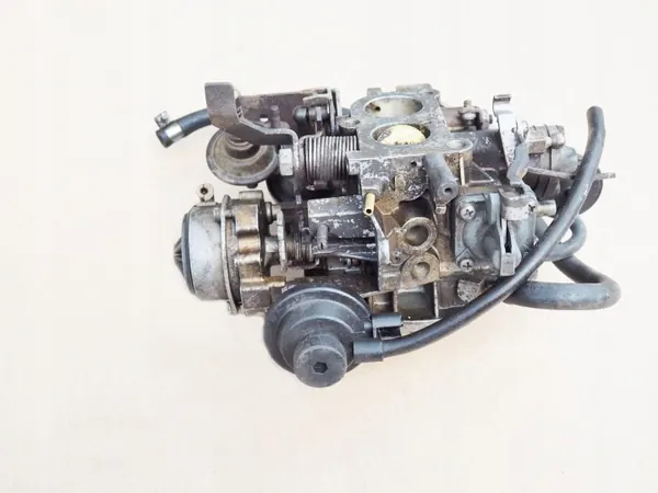 Carburateur Pierburg OEM 2E 4137 - État Utilisé image 5