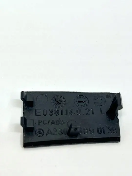 Mercedes-Benz sisäpaneelin osa OEM A2306890239 image 8