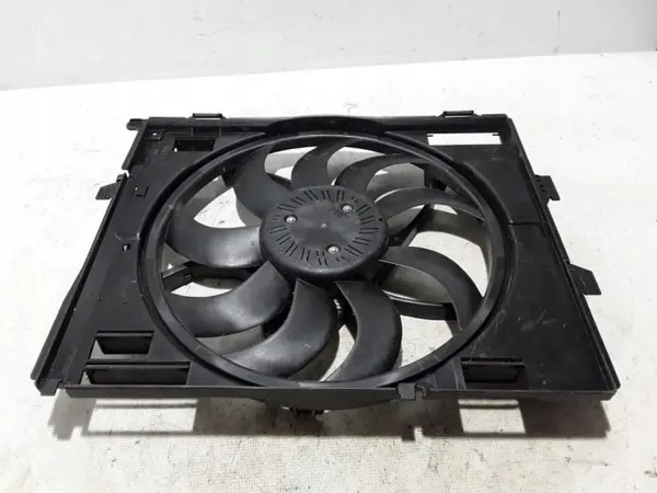 Carcaça do ventilador dianteiro OEM 8625439 para BMW Série 1 image 2