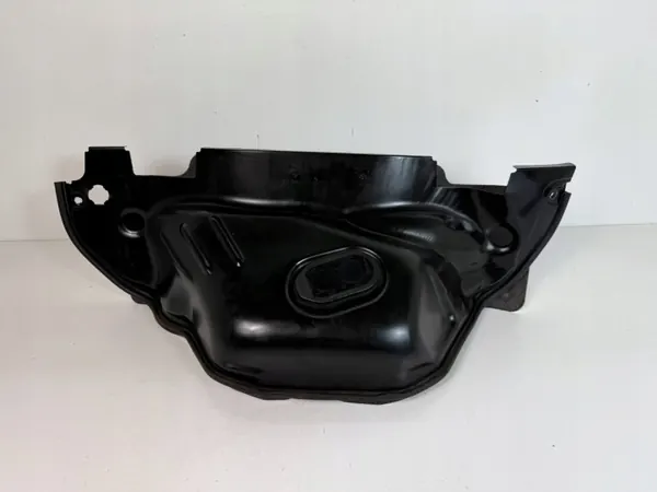 Moottorin lämpösuoja OEM 8W0819523F Audi A5 F5:lle image 2