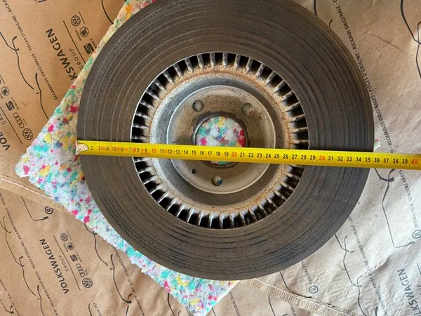 Discos de Freio Dianteiros AUDI A6 A7 C7 3.0 TDI OEM 4G0615301A image 6