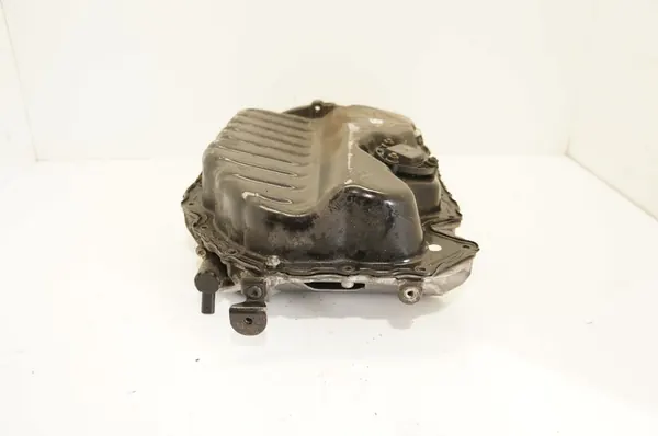 Oljepanna VW Jetta Passat B7 Golf 1.8 2.0 TSI image 7