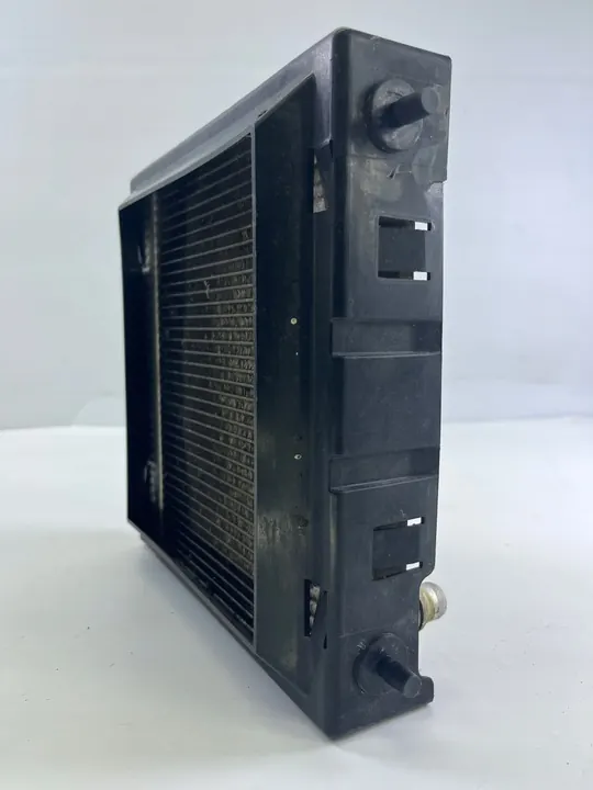 Enfriador de agua adicional BMW G11 G12 G30 G31 image 3