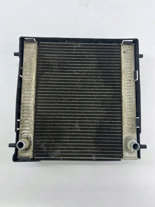 Enfriador de agua adicional BMW G11 G12 G30 G31 image 4