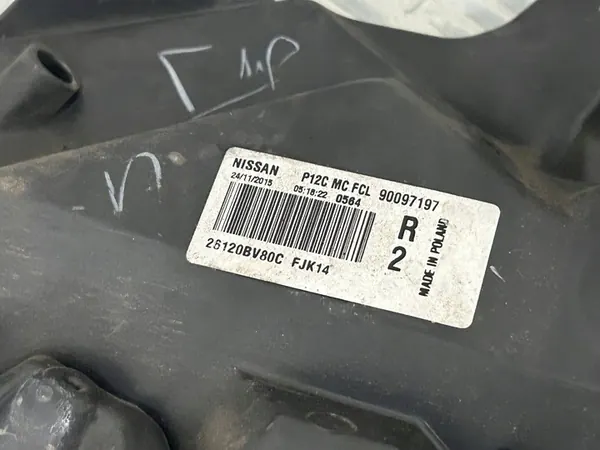 Oikea Etuvalaisin Nissan Juke F15 Lift 26120BV80C image 4