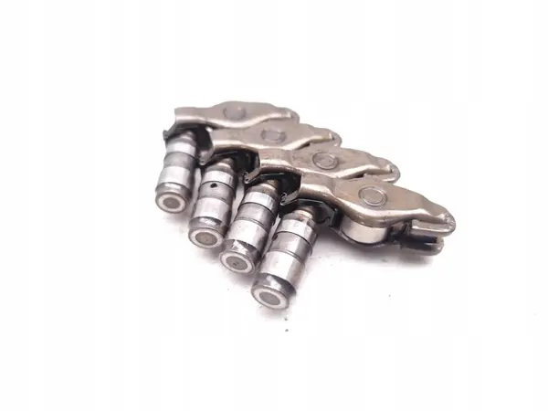 Bras de Culbuteur Skoda Octavia OEM No MPN 1.4 TSI image 9