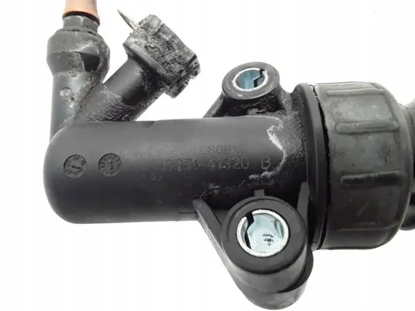 Mazda OE D65141920B Kupplungsaktuator - Gebraucht image 3