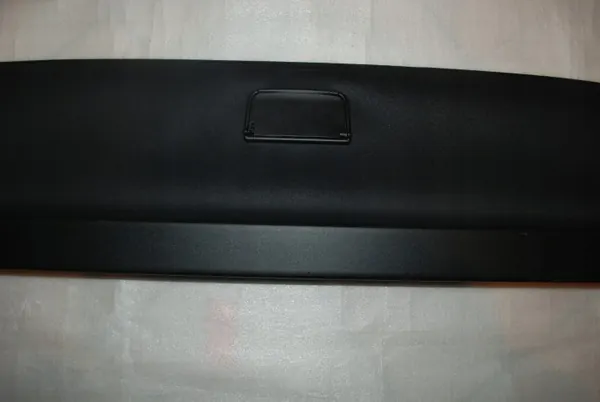 Volvo V60 II Cortina de Porta-Malas Preto OEM 31462676 image 7