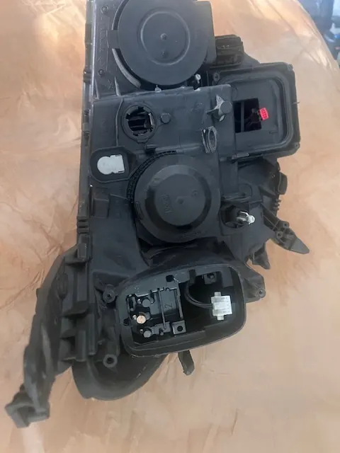 Vasen Etuvalaisin Renault Megane IV 260607159R image 6