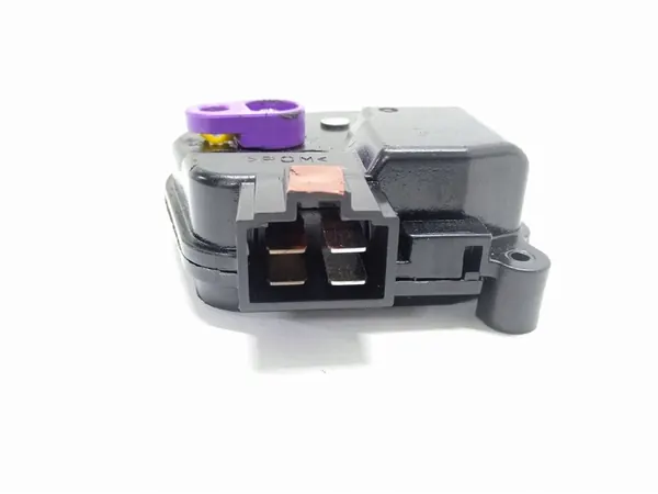 Actionneur de verrou Hyundai i20 2013 image 2