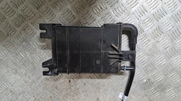 Filtre à charbon Ford OEM J1B1-9E857-CA pour Puma MK2 image 5
