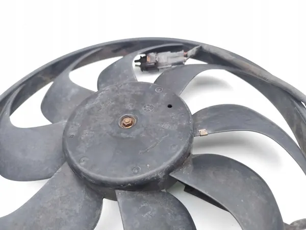 Elektrisk kylfläktmotor Citroen Berlingo 2020 MPV image 4