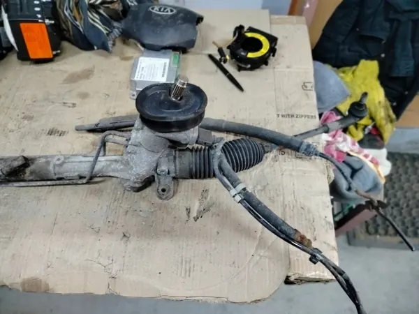 Boîtier de direction SKODA pour Fabia II - Pièce OEM image 3