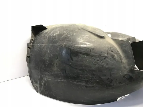 Front Right Wheel Arch VW Passat CC 3C8805978A image 2