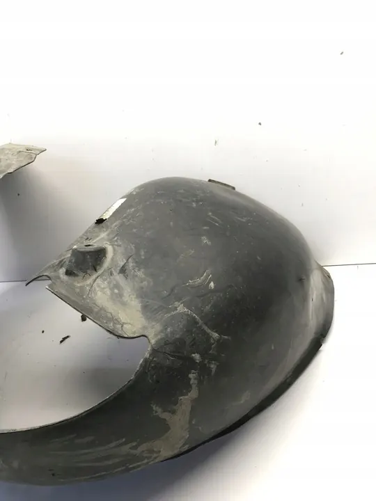 Front Right Wheel Arch VW Passat CC 3C8805978A image 3