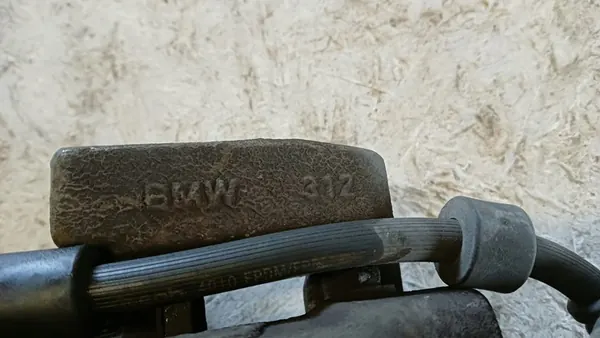 BMW F31 2.0D N47 Vasemman Etu Jarrusatula image 3