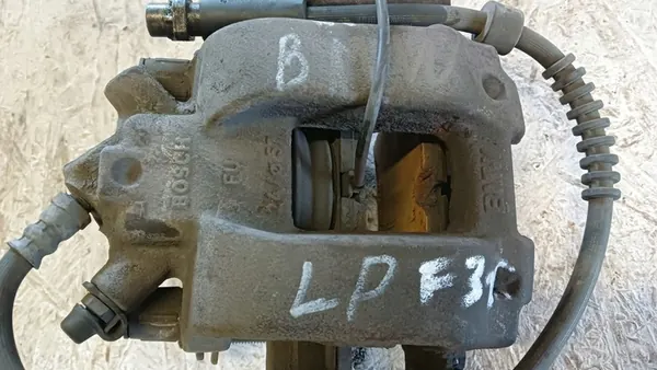 BMW F31 2.0D N47 Vasemman Etu Jarrusatula image 5