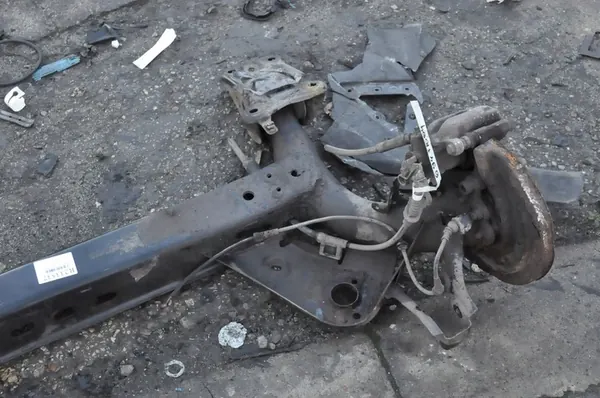 SEAT LEON III Trave Posteriore 5Q0501049AS image 6