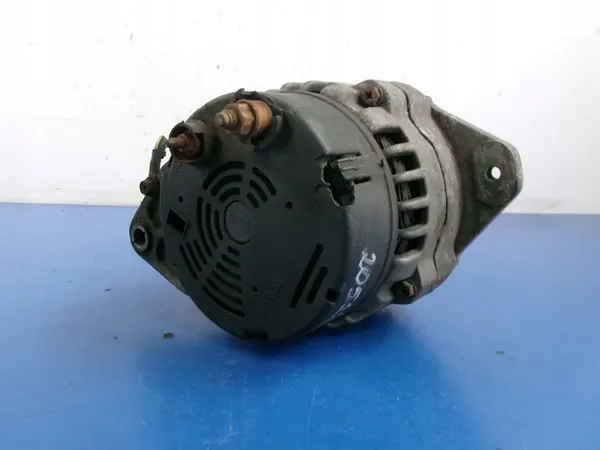 Nissan Terrano 2 Vaihtovirtageneraattori 231007F001 Bosch 0123310051 image 4