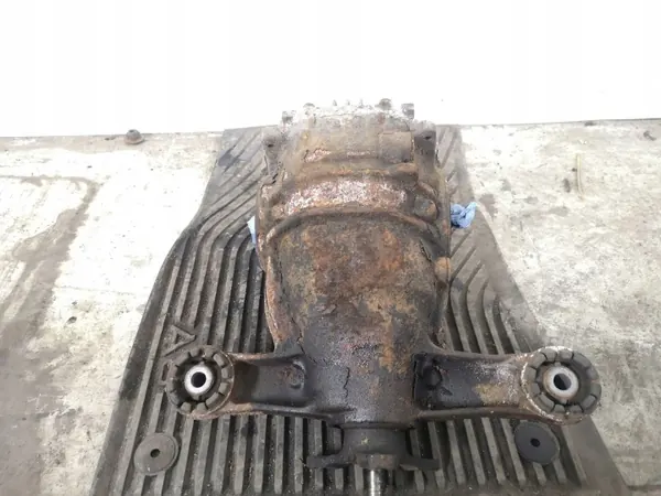 Lexus Bakaxel Differential OEM FRC20592 - Begagnad image 2