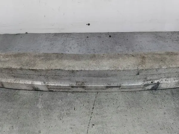 Etupuskuri Audi A6 C6 3.2 FSI image 4